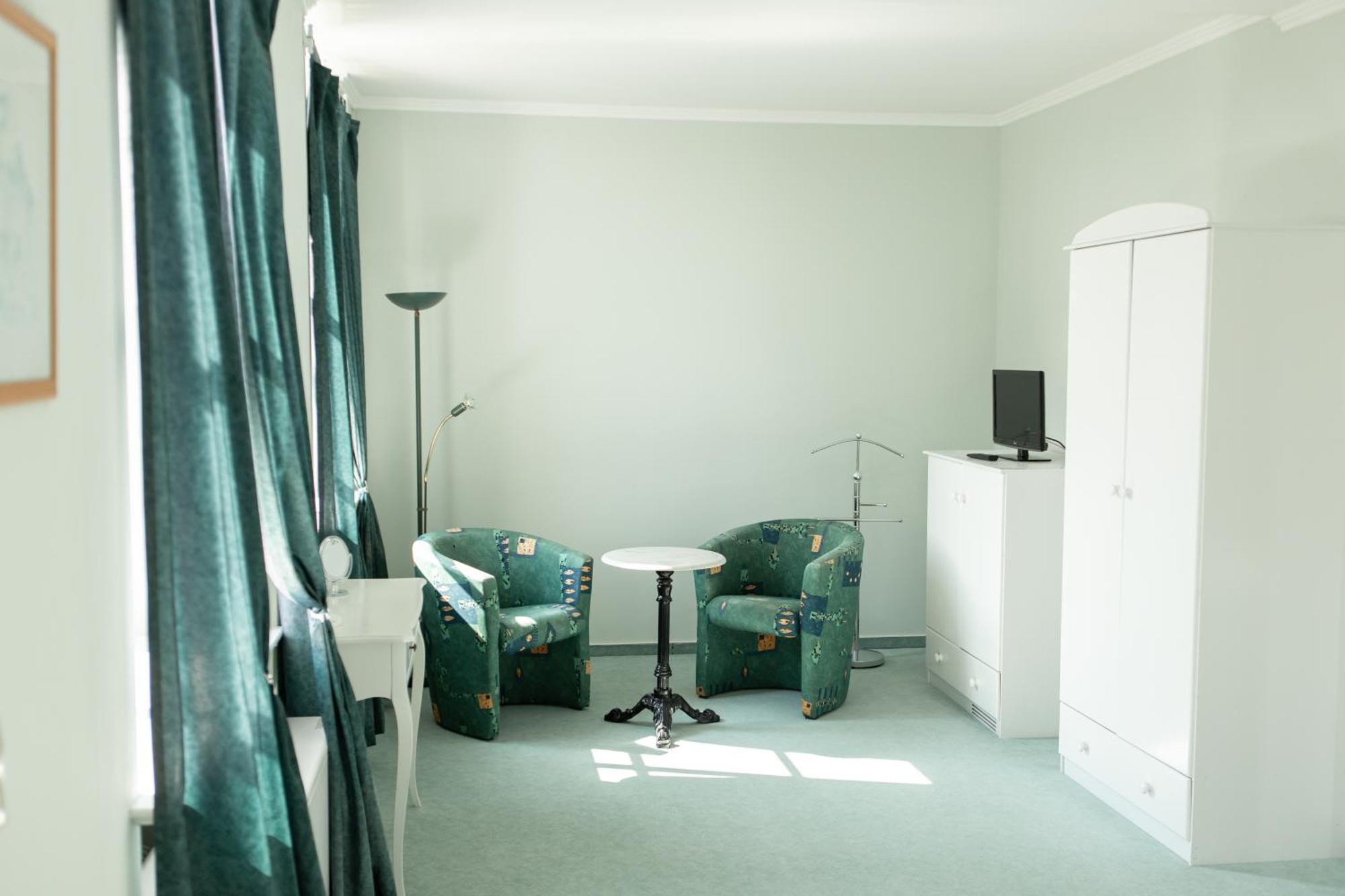 Boutique Hotel Gut Tribbevitz Neuenkirchen auf Rugen Экстерьер фото