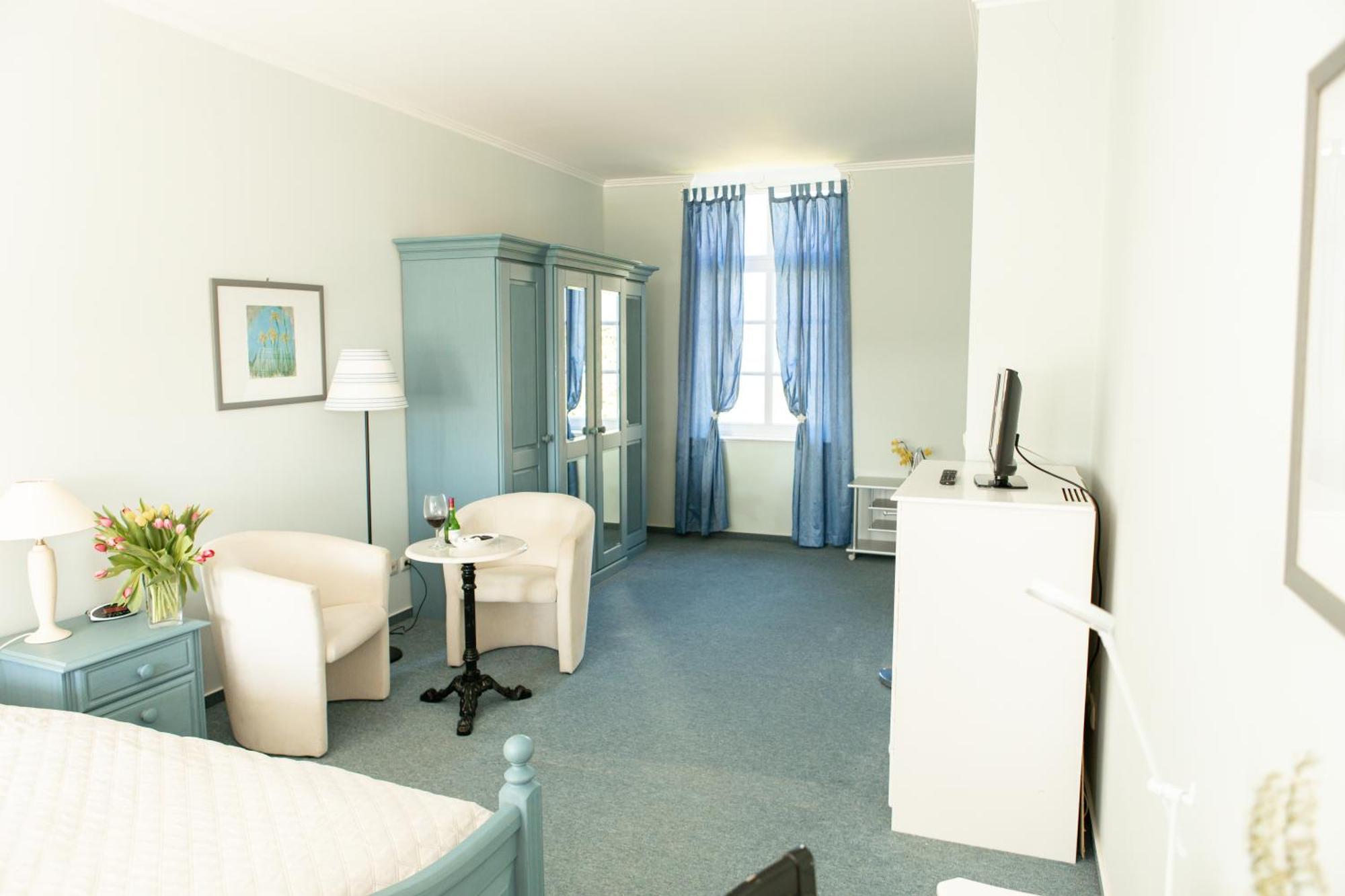 Boutique Hotel Gut Tribbevitz Neuenkirchen auf Rugen Экстерьер фото