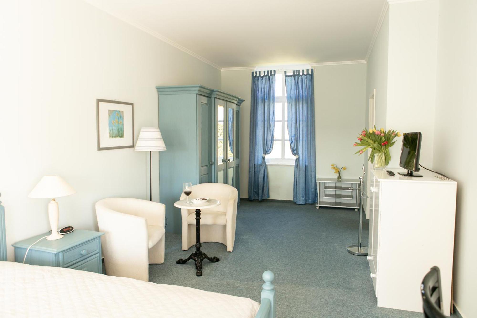 Boutique Hotel Gut Tribbevitz Neuenkirchen auf Rugen Экстерьер фото